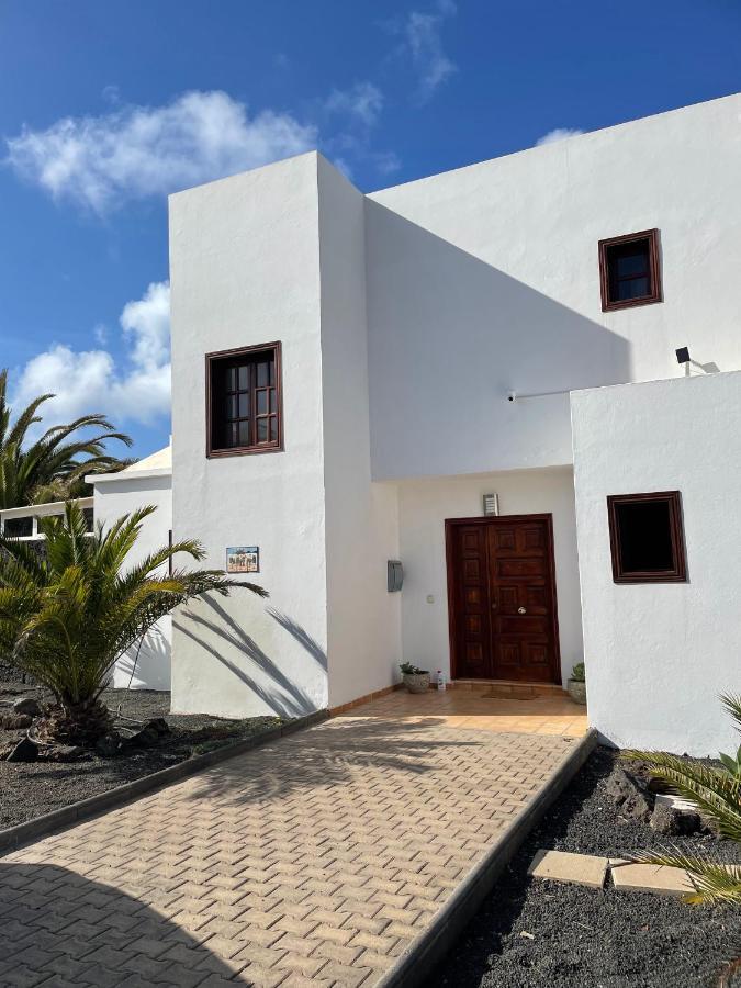 Villa Tropicana Playa Blanca  Bagian luar foto