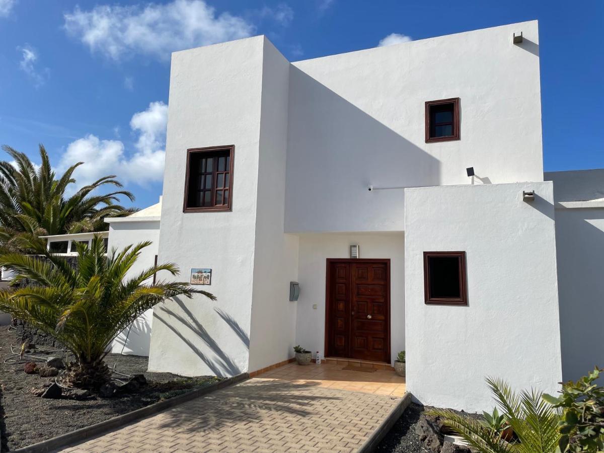 Villa Tropicana Playa Blanca  Bagian luar foto
